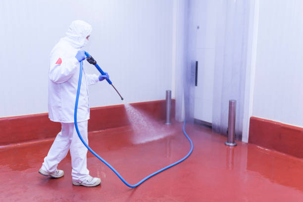 Best Parking Lot and Garage Cleaning  in Highland, KS